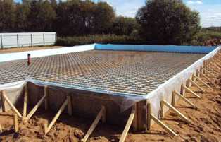 Выбор и укладка бетонных плит: советы профессионалов
